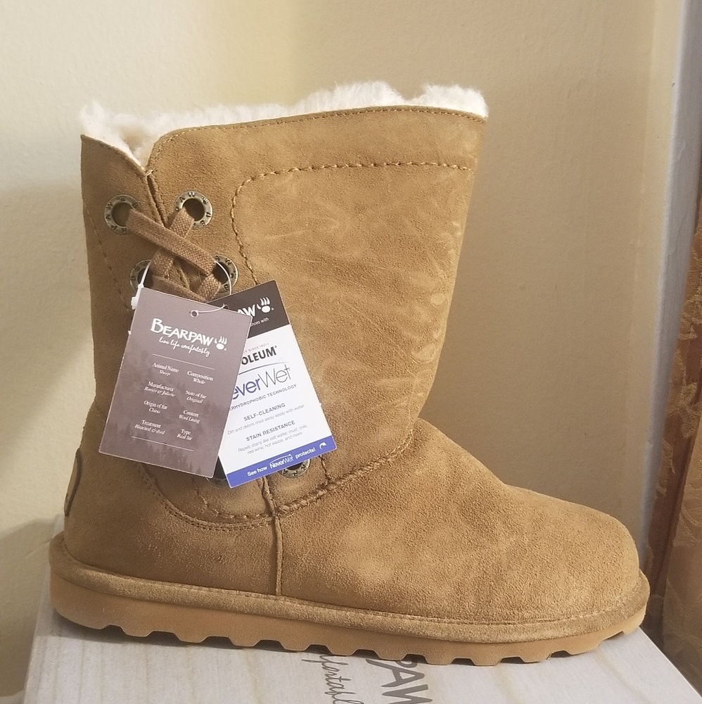 Size 12 Bear Paw Tan Boats